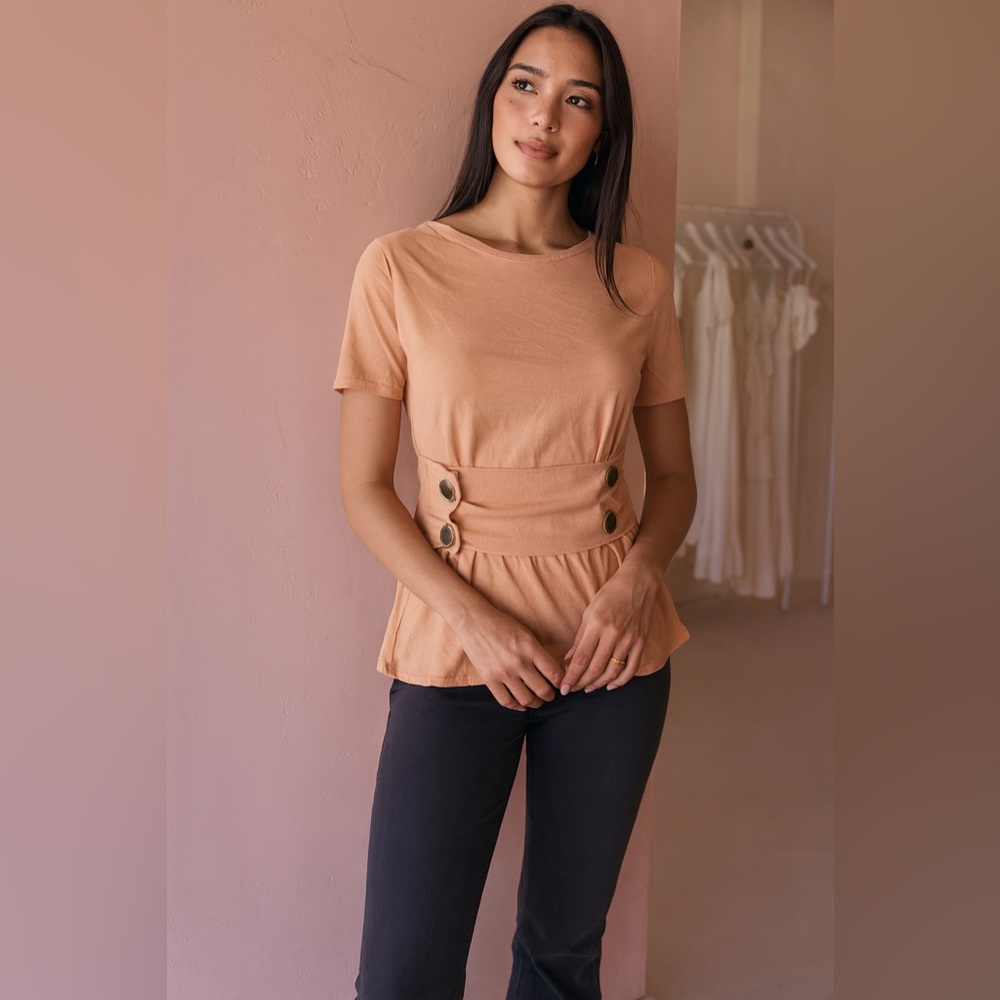 Zara Peach Button-Accent Women's Top